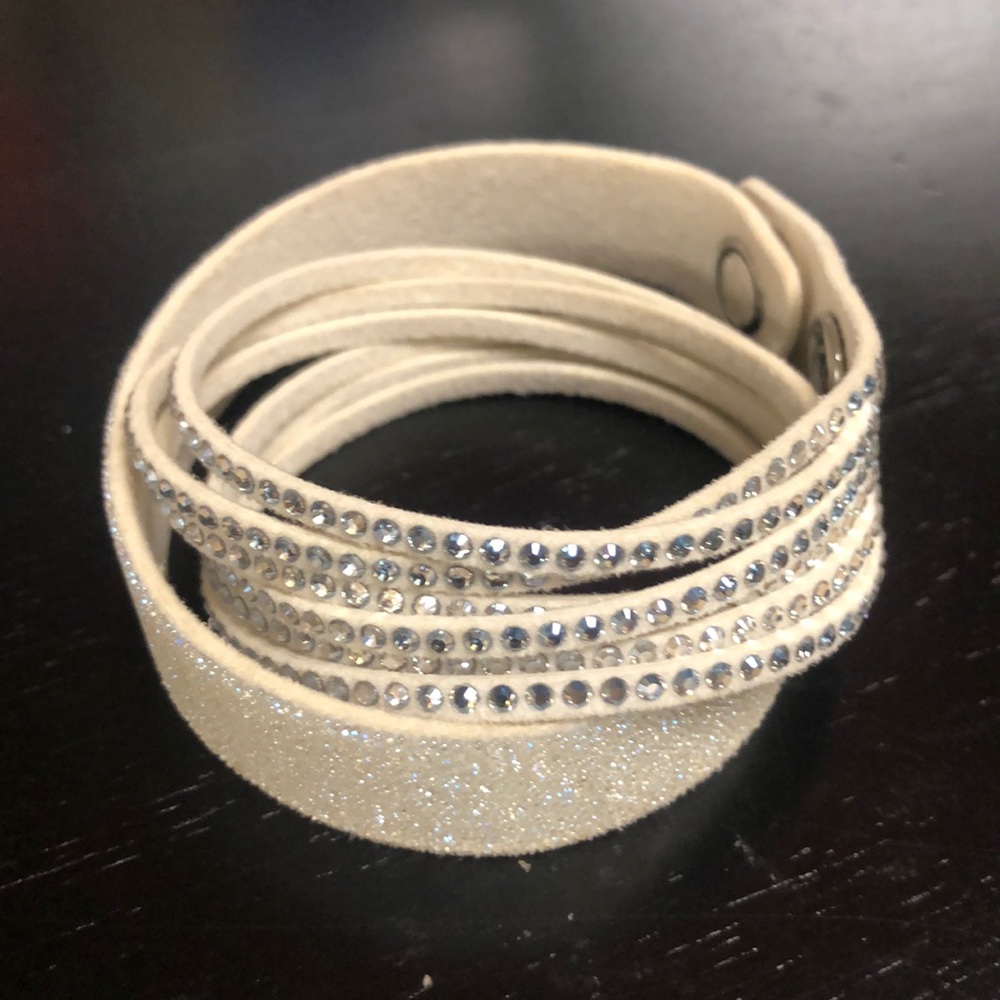 Swarovski Slake Bracelet in off white and silver